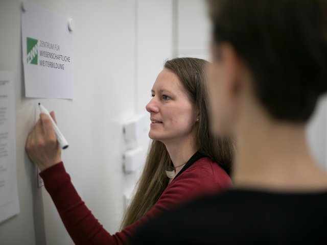 Sich weiterbilden am ZWW: Dazulernen und das Leben aktiv gestalten. Foto: Tilman Binz/Pädagogische Hochschule Karlsruhe