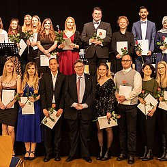 Absolventinnen und Absolventen Lehramt Sekundarstufe I. Foto: David Manherz/Pädagogische Hochschule Karlsruhe