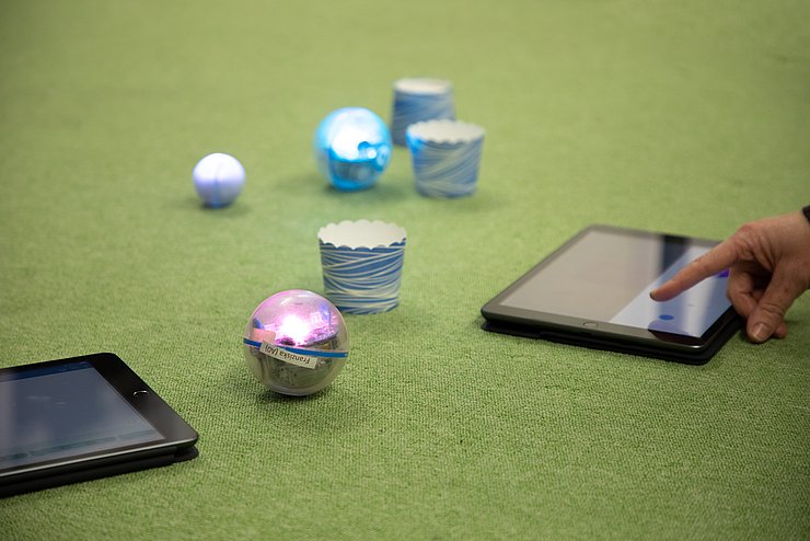 Sphero Parcours: Spielend Programmierung erfahren. Foto: Lea Schmitt/Pädagogische Hochschule Karlsruhe