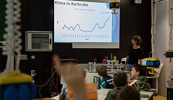 Klimabildung: Mit einem Gastvortrag zu diesem Thema startet am 25. Januar 2023 die PHKA-Vortragsreihe „MINT in einer Kultur der Nachhaltigkeit“. Foto: Lea Schmitt/PHKA