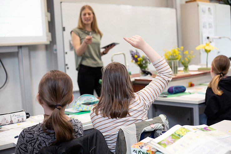 Lehrer:in werden an der Pädagogischen Hochschule Karlsruhe: Ein Lehramtsstudium bietet beste Berufsaussichten. Foto: Joel Frank/PHKA