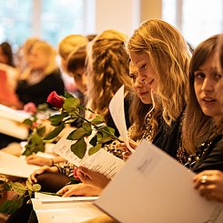Glückliche Absolventinnen. Foto: David Manherz/Pädagogische Hochschule Karlsruhe