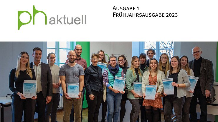 PH AKTUELL Frühjahrsausgabe 2023 Cover Cover von PH AKTUELL mit Angabe Frühjahrsausgabe, Logo und einem Bild von der Übergabe der Deutschlandstipendien