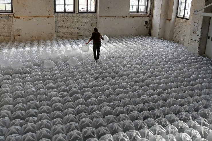 Arbeit von Prof. Dr. Lutz Schäfer in der Halle der Orgelfabrik Durlach. Foto: Lutz Schäfer