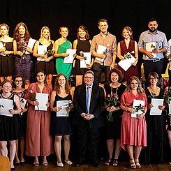 Die Absolventinnen und Absolventen Lehramt Sekundarstufe I. Foto: David Manherz / Pädagogische Hochschule Karlsruhe