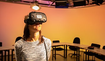 Virtual Reality eröffnet neue Lehr-und-Lern-Horizonte. Foto: David Manherz/Pädagogische Hochschule Karlsruhe