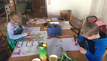 Alles anders: Die Kunst-Aktion für Kinder und Jugendliche der Pädagogischen Hochschule Karlsruhe wird verlängert. Neuer Einsendeschluss ist der 20. Mai. Foto: Tanja Millot