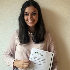 Ann-Kathrin Müller wurde mit dem Sonderpreis für herausragendes studentisches Engagement der PHKA 2021 ausgezeichnet. Foto: privat